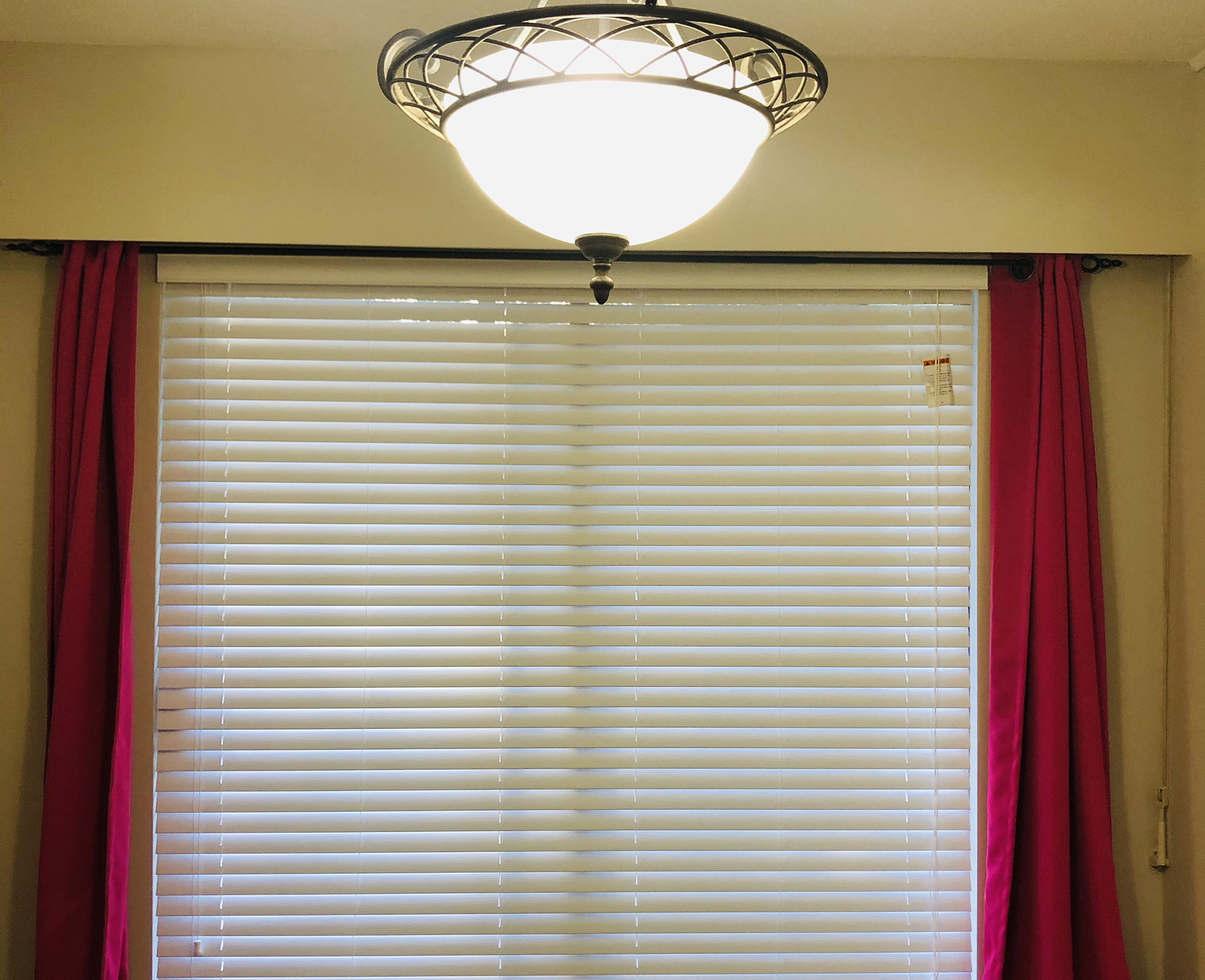 BEST WAYS TO CLEAN BLINDS EASILY