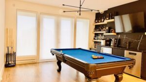 Solar shades-Bar